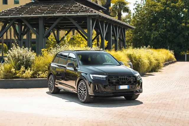 Audi Q7 50 TDI S-Line Edition 2025 — Priveo Cars, Europa