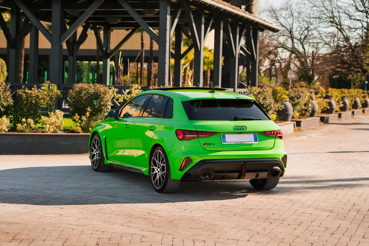 Audi RS3 Restyling 2025, esterno — Priveo Cars, Europa. Audi RS3 Restyling 2025