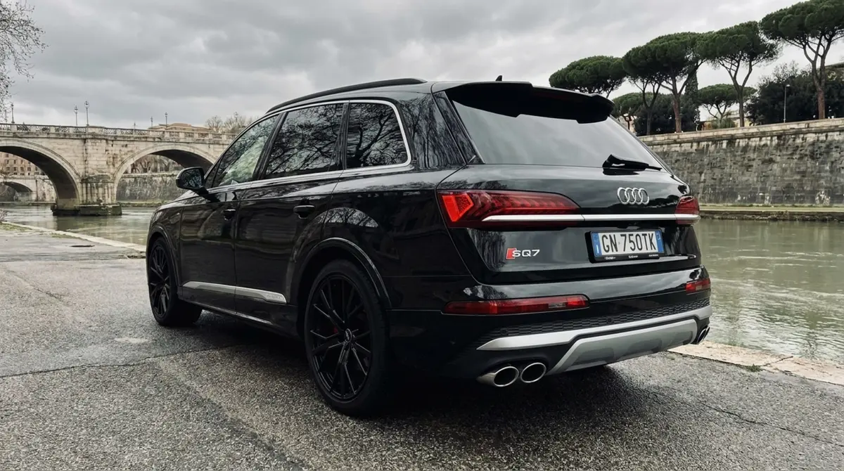 Audi SQ7 7seater 2023, exterior — Priveo Cars, Europa