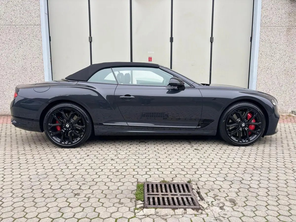 Bentley Continental GTC S V8 2025, rear view — Priveo Cars, Europe