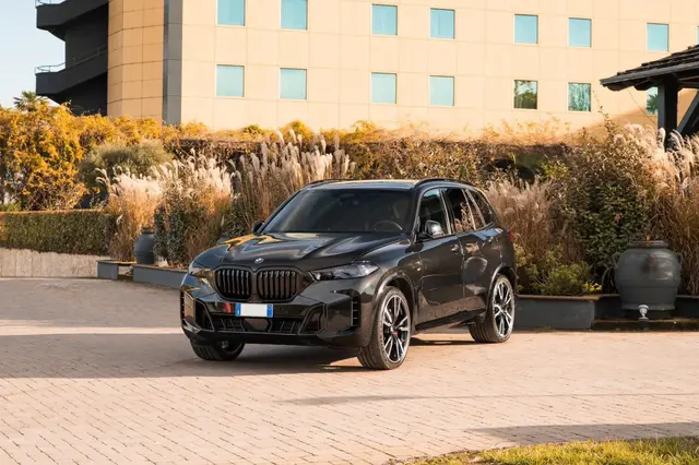BMW X5 M-pack 30d 2025 — Priveo Cars, Europa