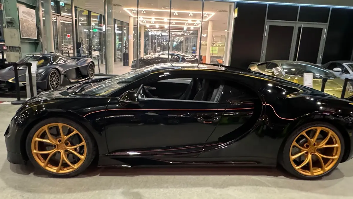 Bugatti Chiron 110 Ani 2019, внешний вид — Priveo Cars, Европа