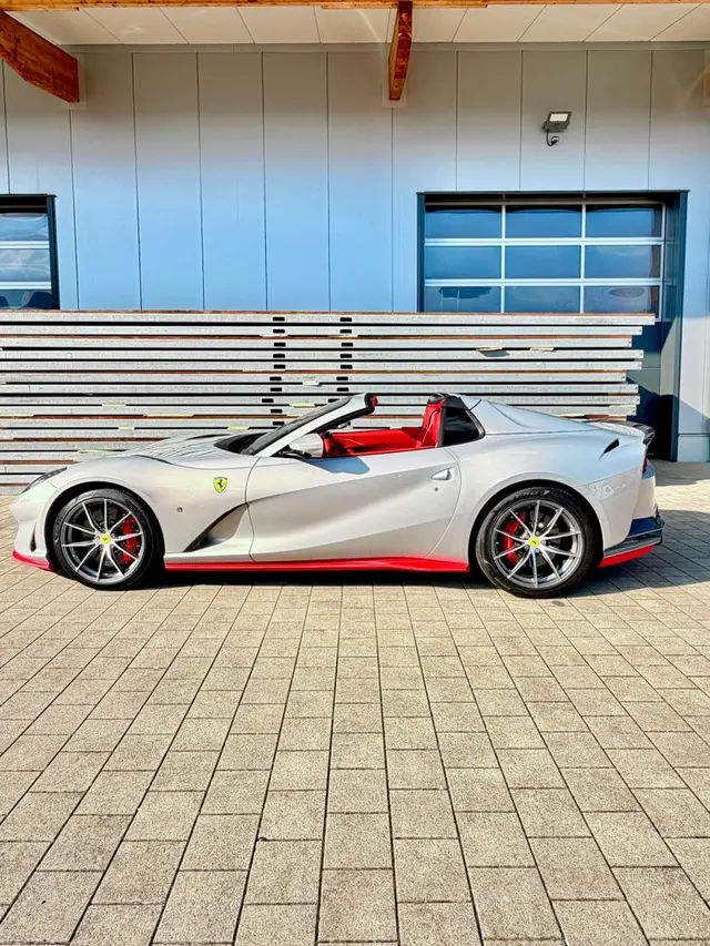 Ferrari 812 GTS 2024 — Priveo Cars, Europa