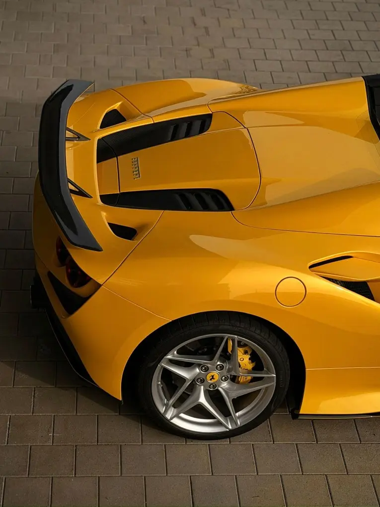Ferrari F8 SPIDER 2023, exterior — Priveo Cars, Europe