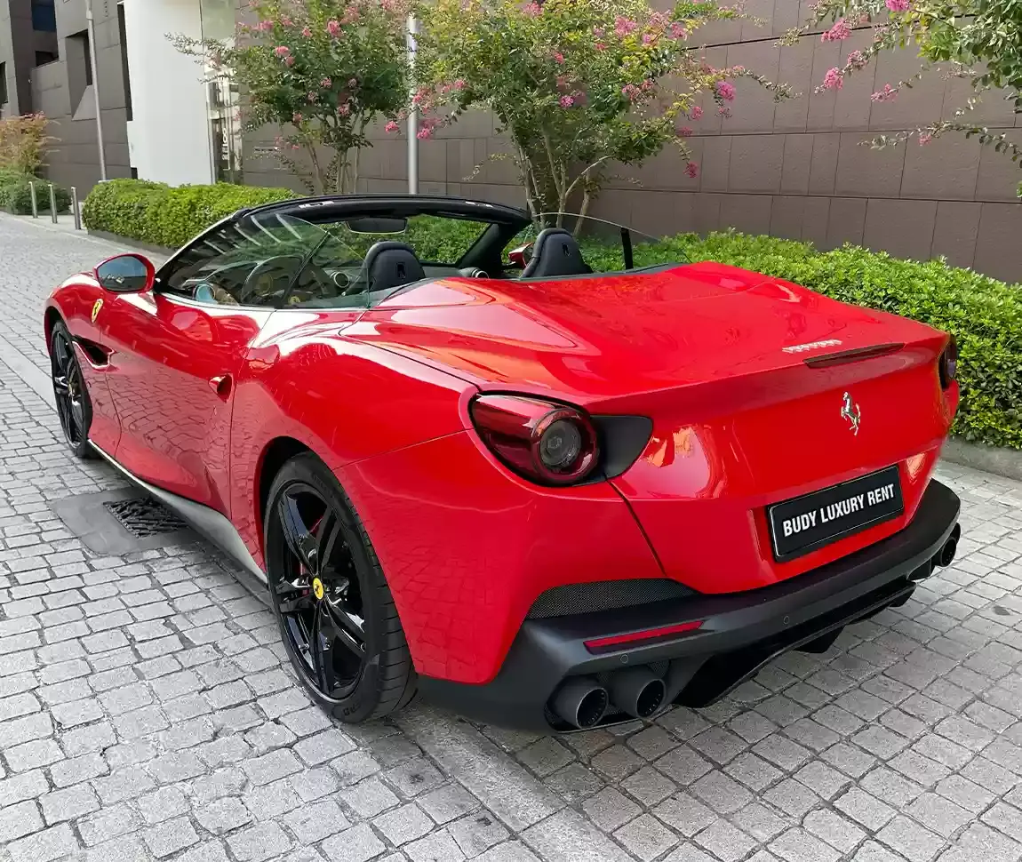 Ferrari Portofino M 2023, cruscotto — Priveo Cars, Europa