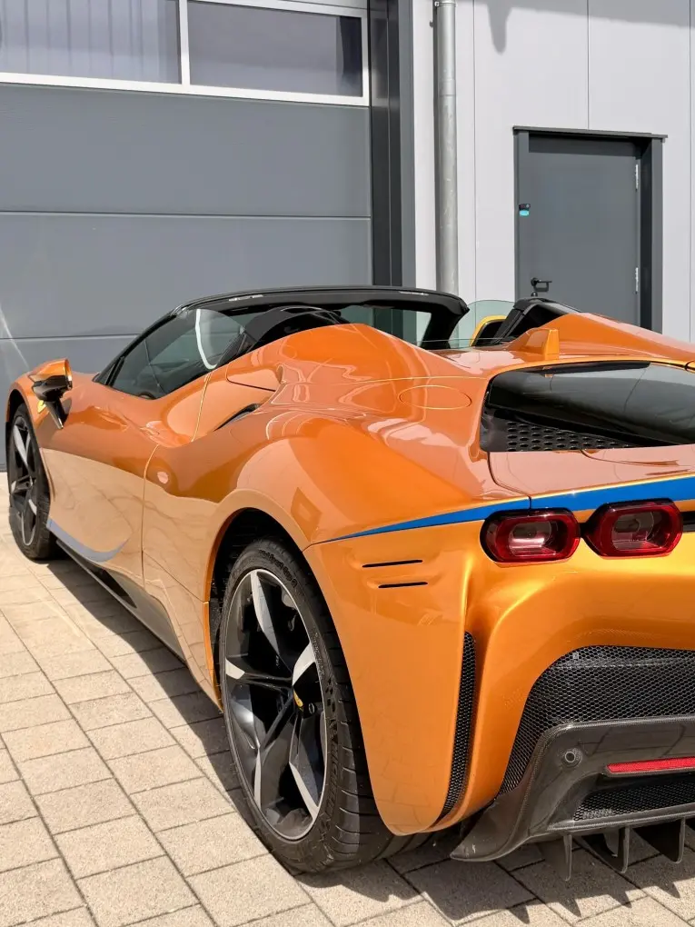 Ferrari SF90 Spider Tailor Made 2025, exterior — Priveo Cars, Europa