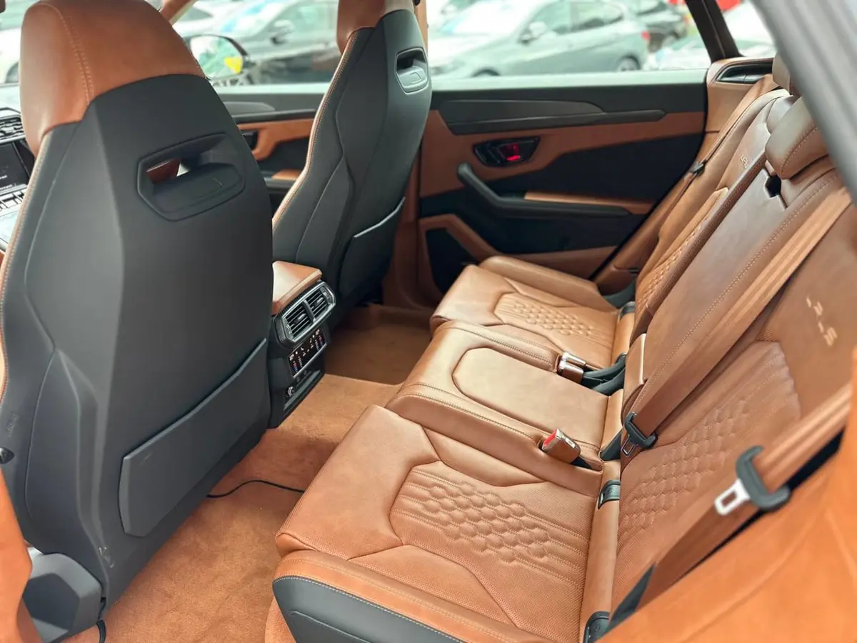 Lamborghini Urus S 2023, exterior — Priveo Cars, Europa