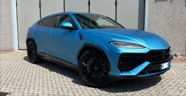 Lamborghini Urus SE 2025 — Priveo Cars, Europa
