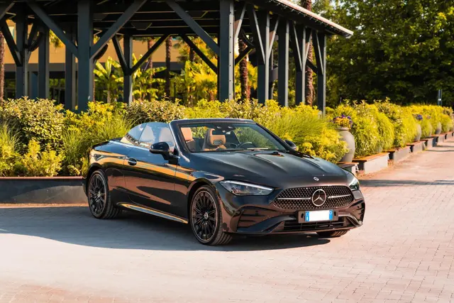 Mercedes Benz CLE 300 Cabriolet AMG Premium 2025 — Priveo Cars, Europa