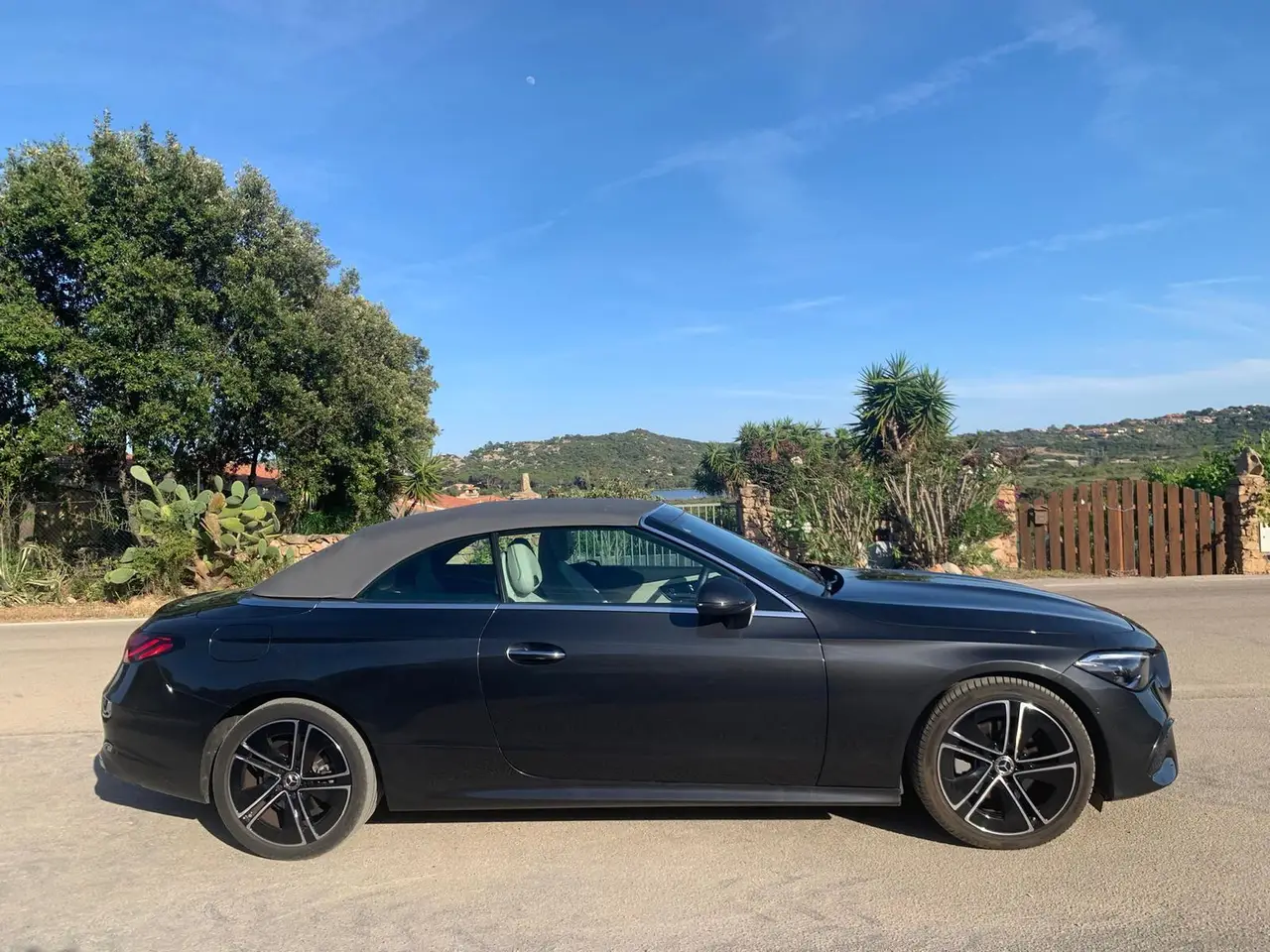 Mercedes Benz CLE Cabrio 2025, esterno — Priveo Cars, Europa
