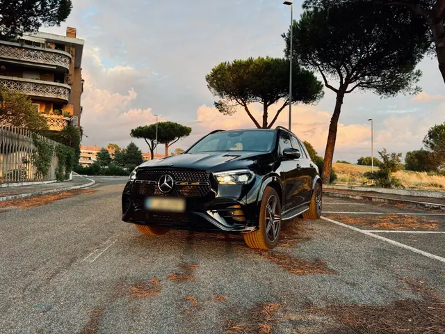 Mercedes Benz GLE 450 AMG 2024 — Priveo Cars, Europa