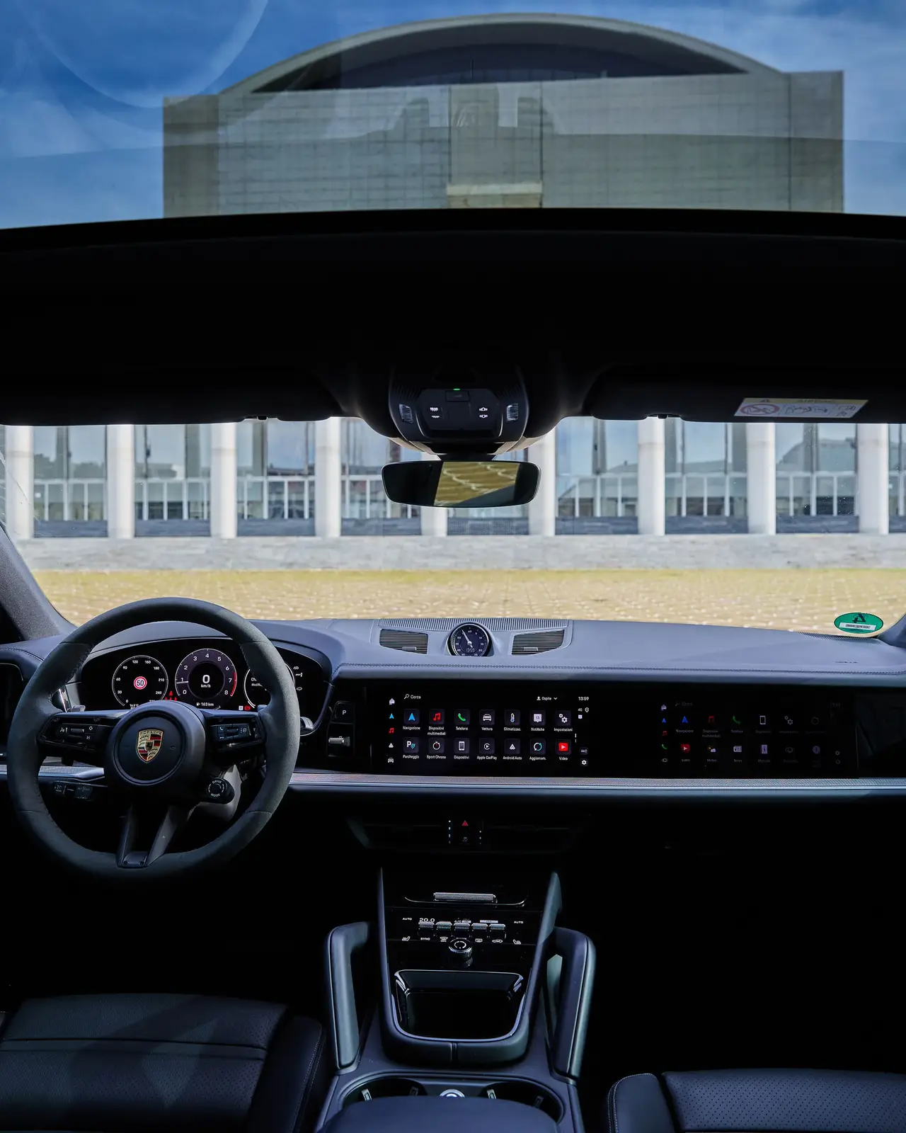 Porsche Cayenne 2025, esterno — Priveo Cars, Europa