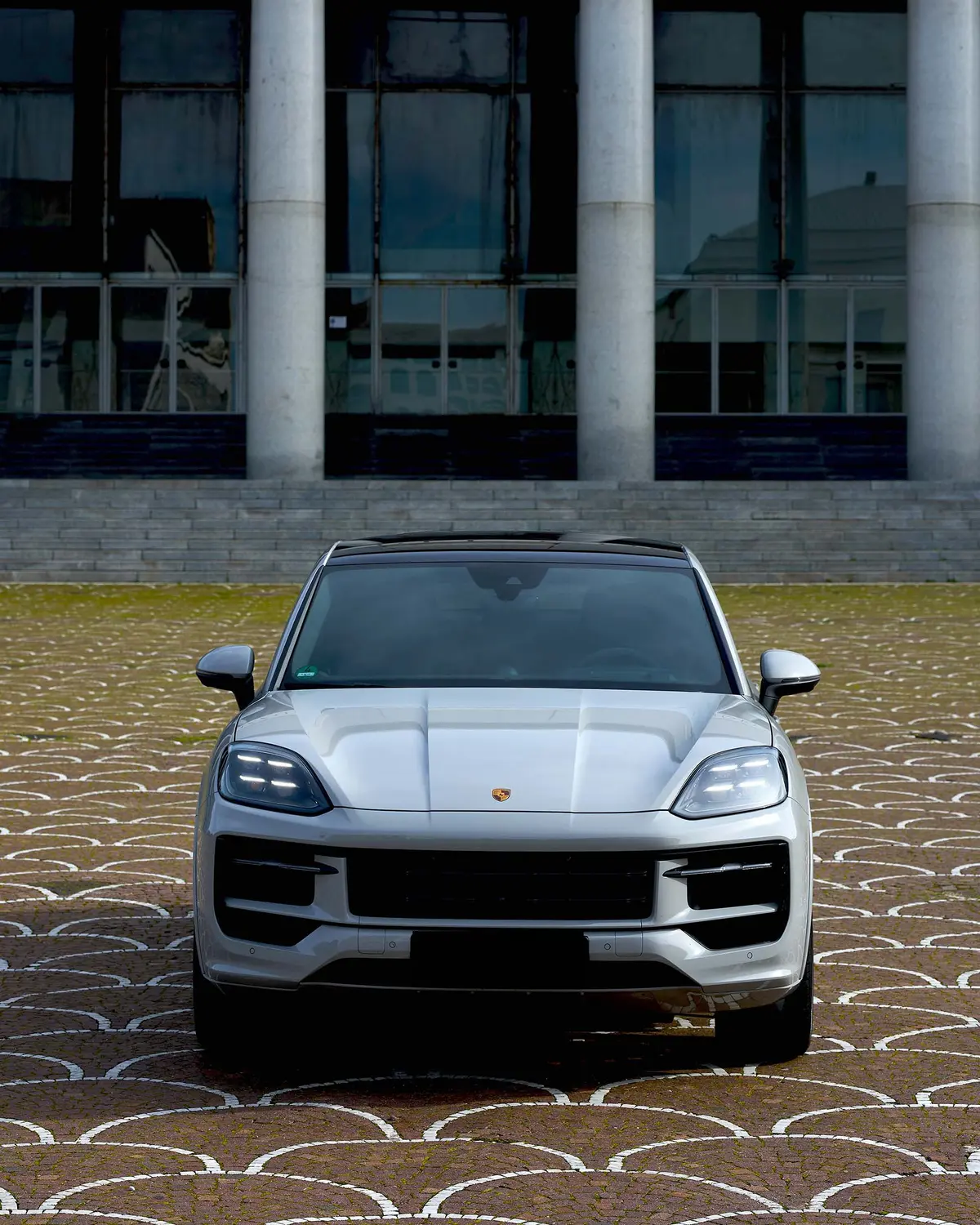 Porsche Cayenne 2025 — Priveo Cars, Europa