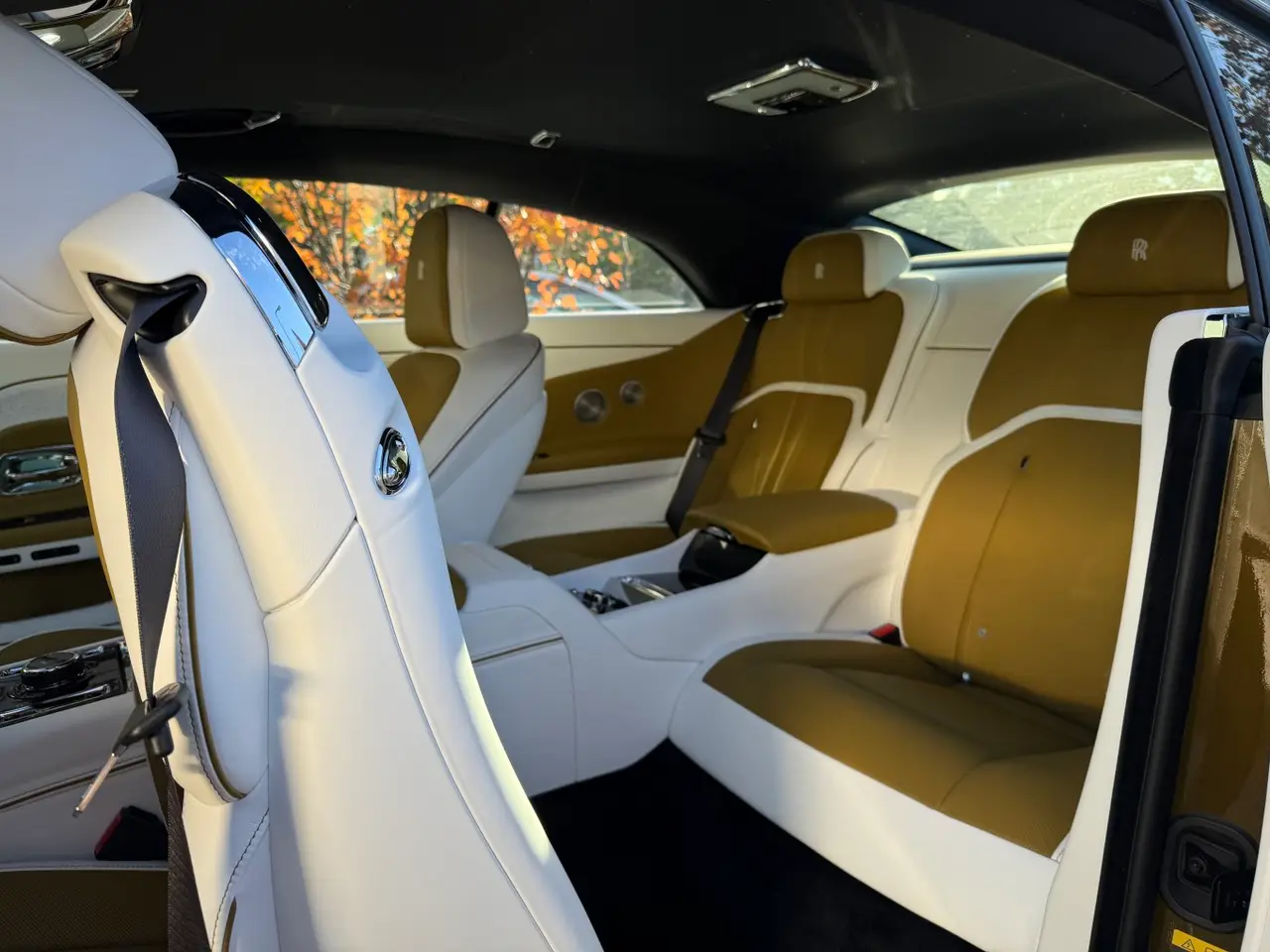 Rolls-Royce Spectre 2024, interni — Priveo Cars, Europa. Rolls-Royce Spectre 2024