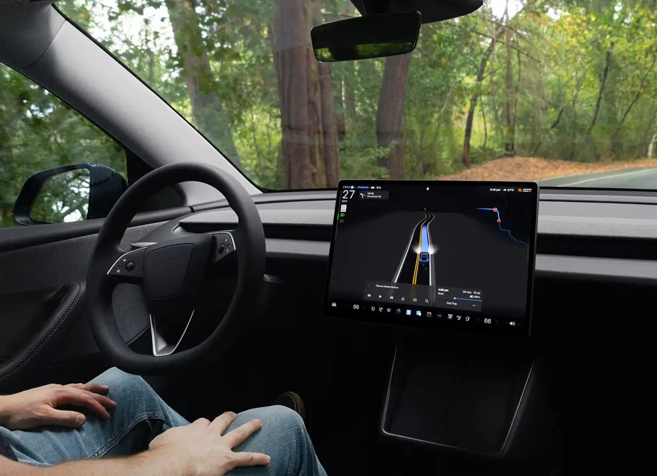 Tesla Model 3 Performance 2026, cruscotto — Priveo Cars, Europa. Tesla Model 3 Performance 2026